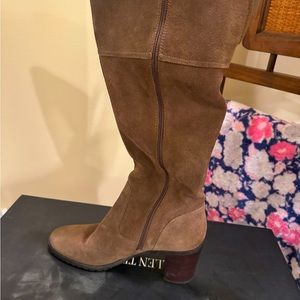 Ellen Tracy Knee High Stacked Heel Suede Boots Size 10